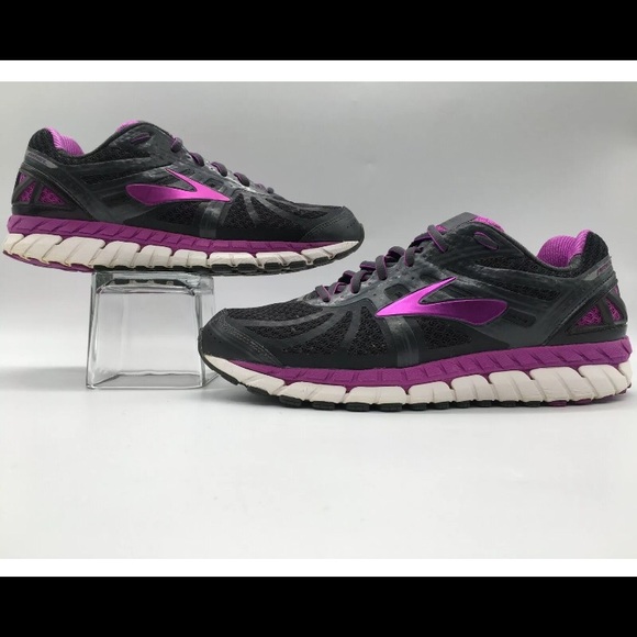 brooks ariel 16 womens